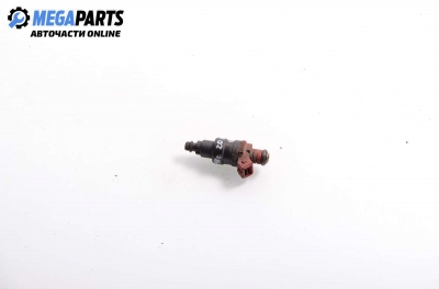 Gasoline fuel injector for Opel Vectra B (1996-2002) 2.0, station wagon