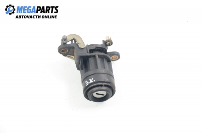 Verschluss heckklappe für Volkswagen Passat 1.8, 90 hp, combi, 1996