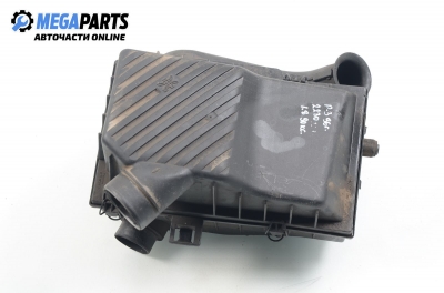Carcasă filtru de aer pentru Volkswagen Passat 1.8, 90 cp, combi, 1996