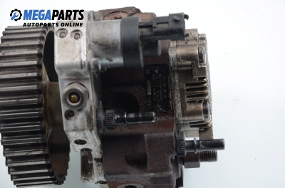 Diesel injection pump for Mitsubishi Space Star 1.9 Di-D, 102 hp, 2001 № Bosch 0 445 010 051