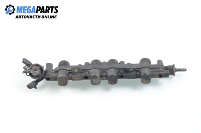Fuel rail for Seat Toledo 2.0, 115 hp, hatchback automatic, 1995