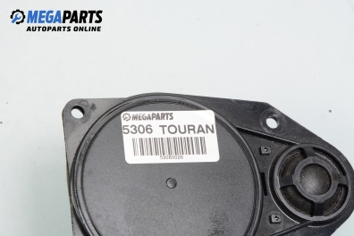 Loudspeaker for Volkswagen Touran, 2004