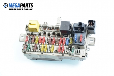 Fuse box for Honda Civic VI 1.4 16V, 90 hp, station wagon, 2000 № 38600-ST3-G010