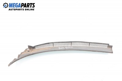 Capac sub ștergătoare pentru Volkswagen Passat (B3) 1.8, 90 cp, combi, 1992, poziție: stânga