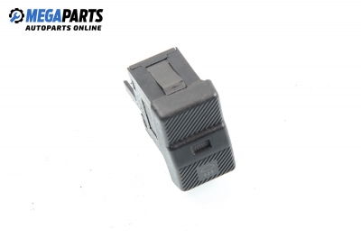 Buton lămpi de ceață spate pentru Volkswagen Passat (B3) 1.8, 90 cp, combi, 1992