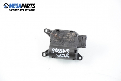 Antriebsmotor klappe heizung für Volkswagen Passat (B6) 2.0 TDI, 140 hp, combi, 2006 № Bosch 0 132 801 363