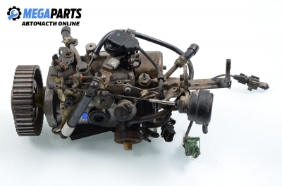Pompă de injecție motorină for Volvo S40/V40 1.9 TD, 90 hp, combi, 1997 № Lucas F8Q LTN03