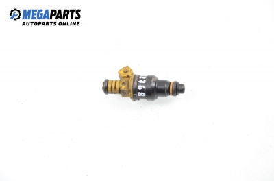 Gasoline fuel injector for Alfa Romeo 155 1.8 T.Spark, 127 hp, 1994