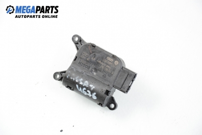 Antriebsmotor klappe heizung für Volkswagen Passat (B6) 2.0 TDI, 140 hp, combi, 2006 № Bosch 0 132 801 363