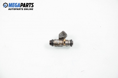 Gasoline fuel injector for Renault Clio II 1.4 16V, 95 hp, 2000