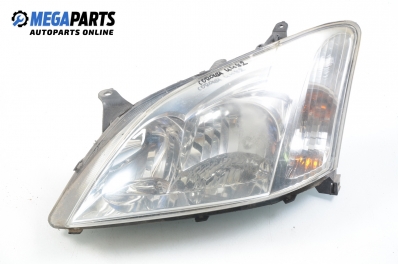 Headlight for Toyota Corolla (E120; E130) 2.0 D-4D, 116 hp, hatchback, 5 doors, 2004, position: left