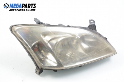 Headlight for Toyota Corolla (E120; E130) 2.0 D-4D, 116 hp, hatchback, 5 doors, 2004, position: right