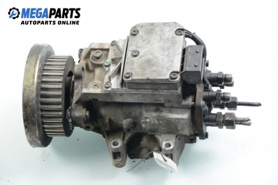 Diesel injection pump for Volkswagen Passat (B5; B5.5) 2.5 TDI, 150 hp, sedan automatic, 2000 № Bosch 0 281 010 888