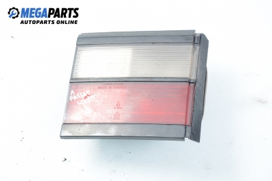 Stop interior pentru Volkswagen Passat (B3) 1.8, 90 cp, combi, 1990, poziție: stânga Signalvision