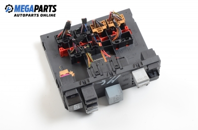 Fuse box for Volkswagen Touran 2.0 TDI, 136 hp, 2004