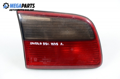 Inner tail light for Opel Omega B 2.0 16V DTI, 101 hp, sedan, 1998, position: left