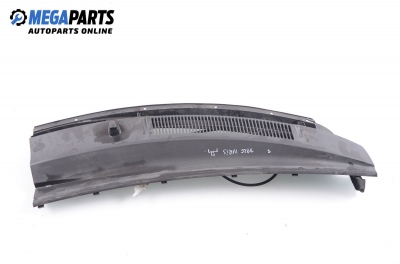 Capac sub ștergătoare pentru Toyota Yaris 1.0 VVT-i, 69 cp, hatchback, 5 uși, 2006, poziție: dreapte