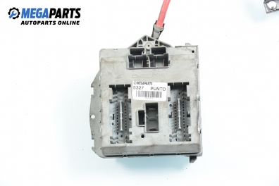 Fuse box for Fiat Punto 1.9 JTD, 80 hp, 3 doors, 1999