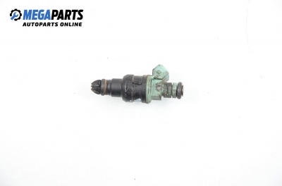 Gasoline fuel injector for BMW 5 (E39) 2.0, 150 hp, sedan, 1997