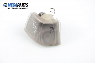 Semnalizator pentru Volvo 850 2.0, 126 cp, combi, 1995, poziție: dreapte