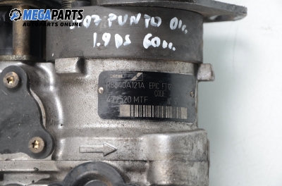 Pompă de injecție motorină for Fiat Punto 1.9 DS, 60 hp, hatchback, 2001  № Lucas R8640A121A