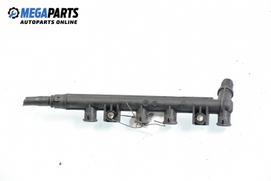 Fuel rail for Fiat Doblo 1.2, 65 hp, passenger, 2001