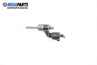 Gasoline fuel injector for Volkswagen Scirocco 1.4 TSI, 160 hp automatic, 2010