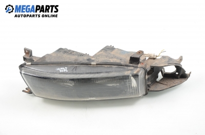 Far pentru Mitsubishi Galant VIII 2.5 V6, 163 cp, combi automat, 2000, poziție: stânga