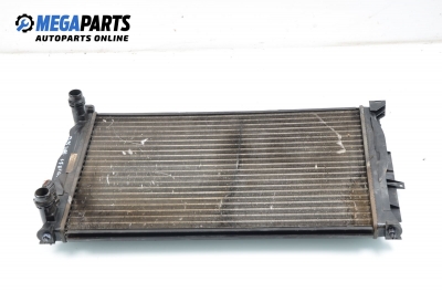 Radiator de apă pentru Volkswagen Passat 1.8, 125 cp, combi, 1998