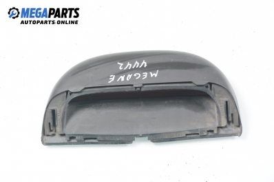 Al treilea stop pentru Renault Megane I 1.6, 75 cp, hatchback, 1996