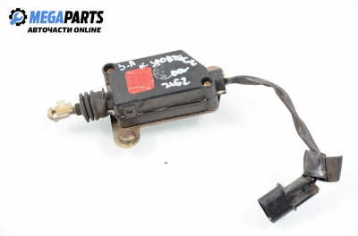 Door lock actuator for Kia Sportage 2.0 TD 4WD, 83 hp, 5 doors, 2000, position: rear - left