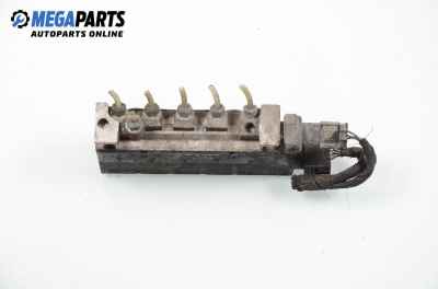 Distribuitor de aer suspensie pentru Mercedes-Benz S-Class W220 3.2, 224 cp, 2000