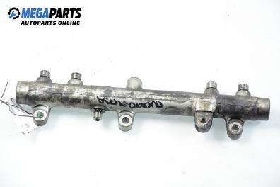 Fuel rail for Fiat Ducato 2.8 JTD, 128 hp, truck, 2001