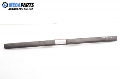 Material profilat portbagaj for Volkswagen Golf III 1.8, 90 hp automatic, 1993, position: din spate