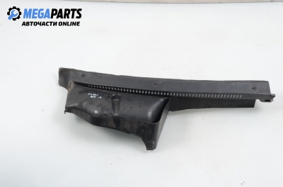 Verkleidung unter scheibenwischern für Audi A4 (B5) 1.8, 125 hp, sedan, 1996, position: rechts, vorderseite