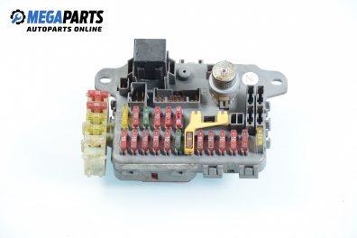Fuse box for Rover 200 1.6 Si, 112 hp, hatchback, 5 doors, 1997