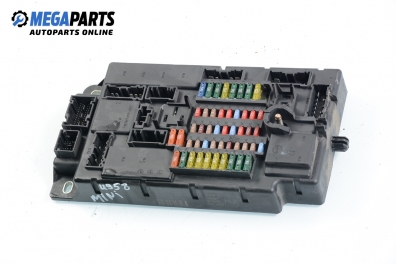 Fuse box for Mini Clubman (R55) 1.6, 115 hp automatic, 2010 № 10681810