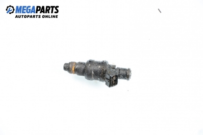 Gasoline fuel injector for Audi A4 (B5) 1.8, 125 hp, sedan, 1999