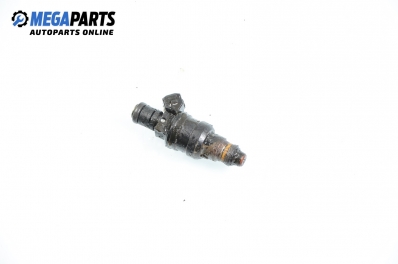 Gasoline fuel injector for Audi A4 (B5) 1.8, 125 hp, sedan, 1999