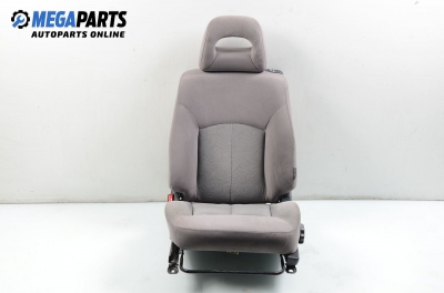 Scaun pentru Nissan Almera (N16) 2.2 DI, 110 cp, 3 uși, 2001, poziție: stânga - fața