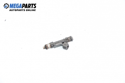 Gasoline fuel injector for Opel Corsa C 1.0, 60 hp, 3 doors, 2005