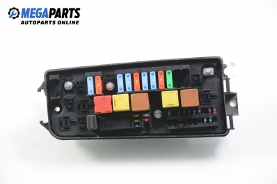 Fuse box for Opel Vectra C 2.2 16V DTI, 125 hp, hatchback, 5 doors automatic, 2004