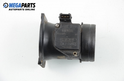 Debitmetru pentru Audi A3 (8L) 1.8, 125 cp, 3 uși, 1996 № 058 133 471