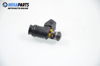 Gasoline fuel injector for Volkswagen Passat (B5; B5.5) (1996-2005) 2.3, sedan