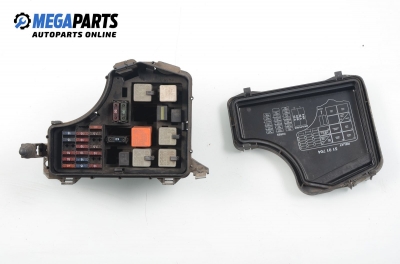 Fuse box for Saab 9-3 2.2 TiD, 125 hp, hatchback, 5 doors, 2000