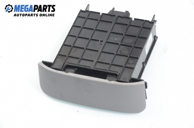 Cup holder for Kia Carnival 2.9 CRDi, 144 hp automatic, 2006