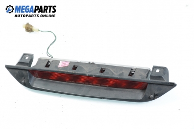 Central tail light for Daewoo Nubira 1.6 16V, 103 hp, station wagon, 2000