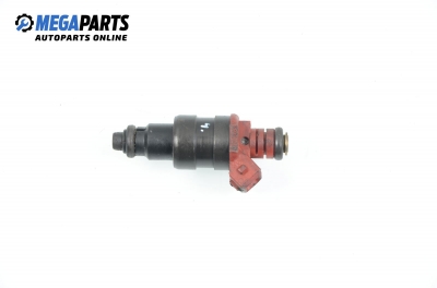 Gasoline fuel injector for Opel Vectra B 2.0 16V, 136 hp, station wagon, 1997