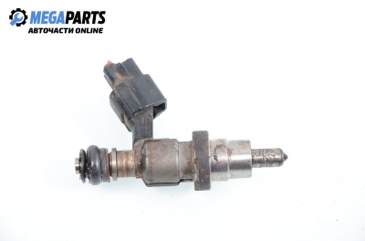 Gasoline fuel injector for Toyota Avensis (2003-2009) 2.0, station wagon