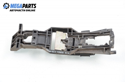 Suport mâner exterior pentru Mercedes-Benz E-Class 211 (W/S) 3.2 CDI, 177 cp, combi automat, 2005, poziție: dreaptă - fața